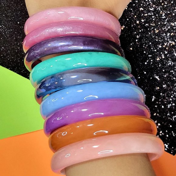 Lady Marmelade Acrylic Bangle Bracelet Stack - Picture 3 of 4